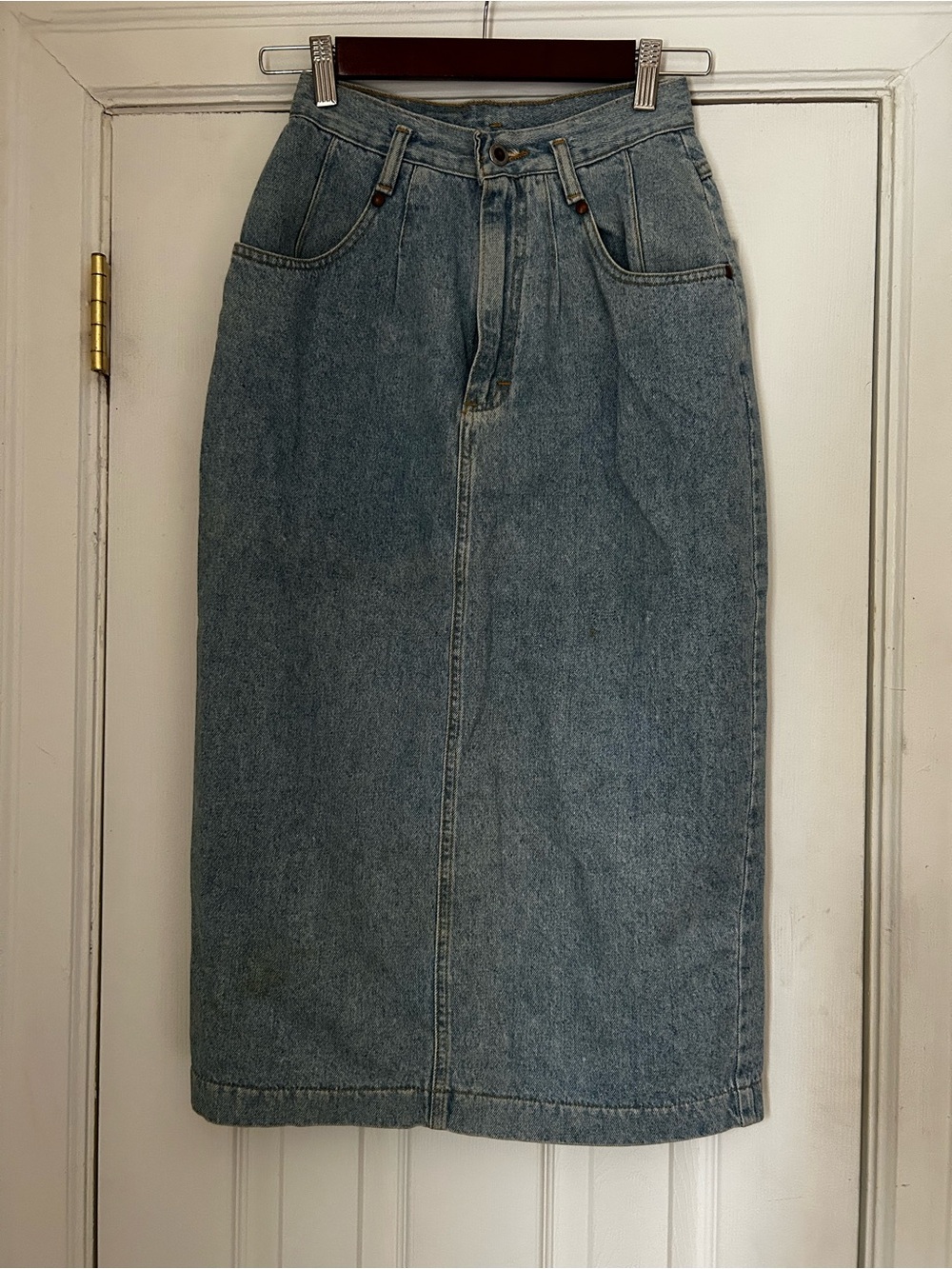 Vintage 90’s High-Waist Denim Midi Skirt — Blue